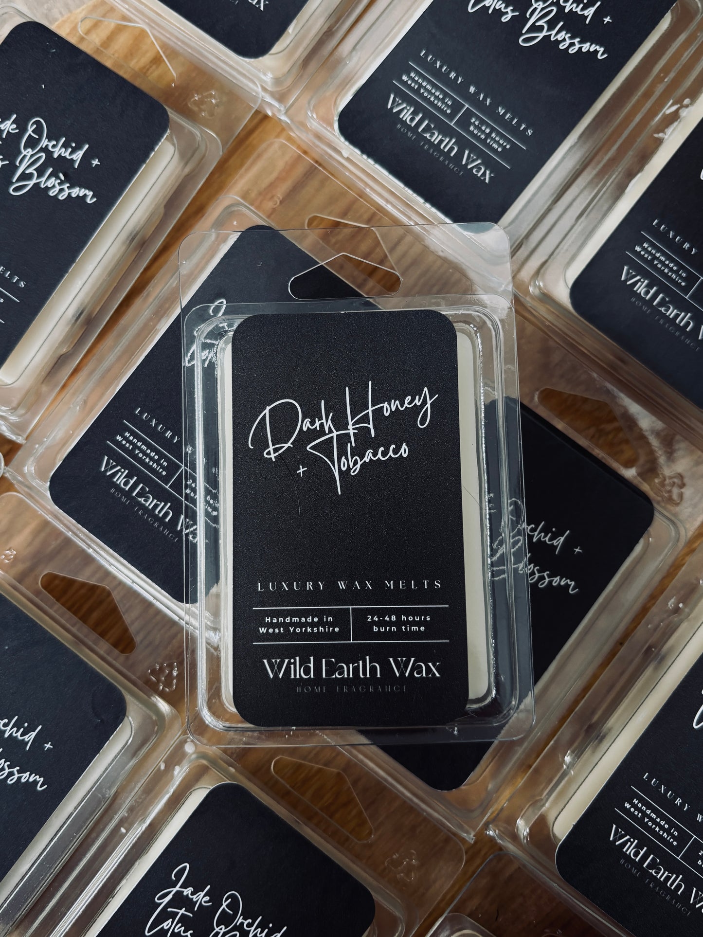 Dark Honey and Tobacco Fragranced Wax Melt Clamshell